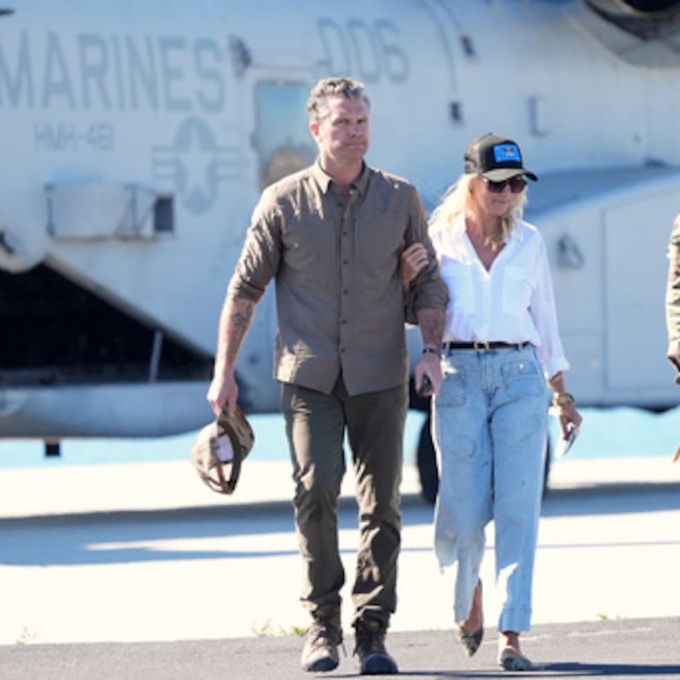 El memorando parece ser parte de un esfuerzo más amplio de Pete Hegseth para ejercer un control más estricto sobre lo que el departamento comunica al mundo exterior