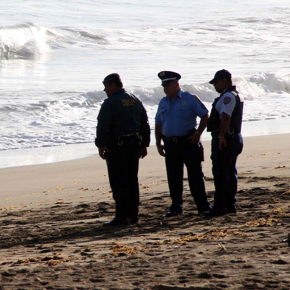 De acuerdo con la investigación preliminar, el caso fue reportado a eso de la 1:28 p.m., en la Playa Punta Arenas.