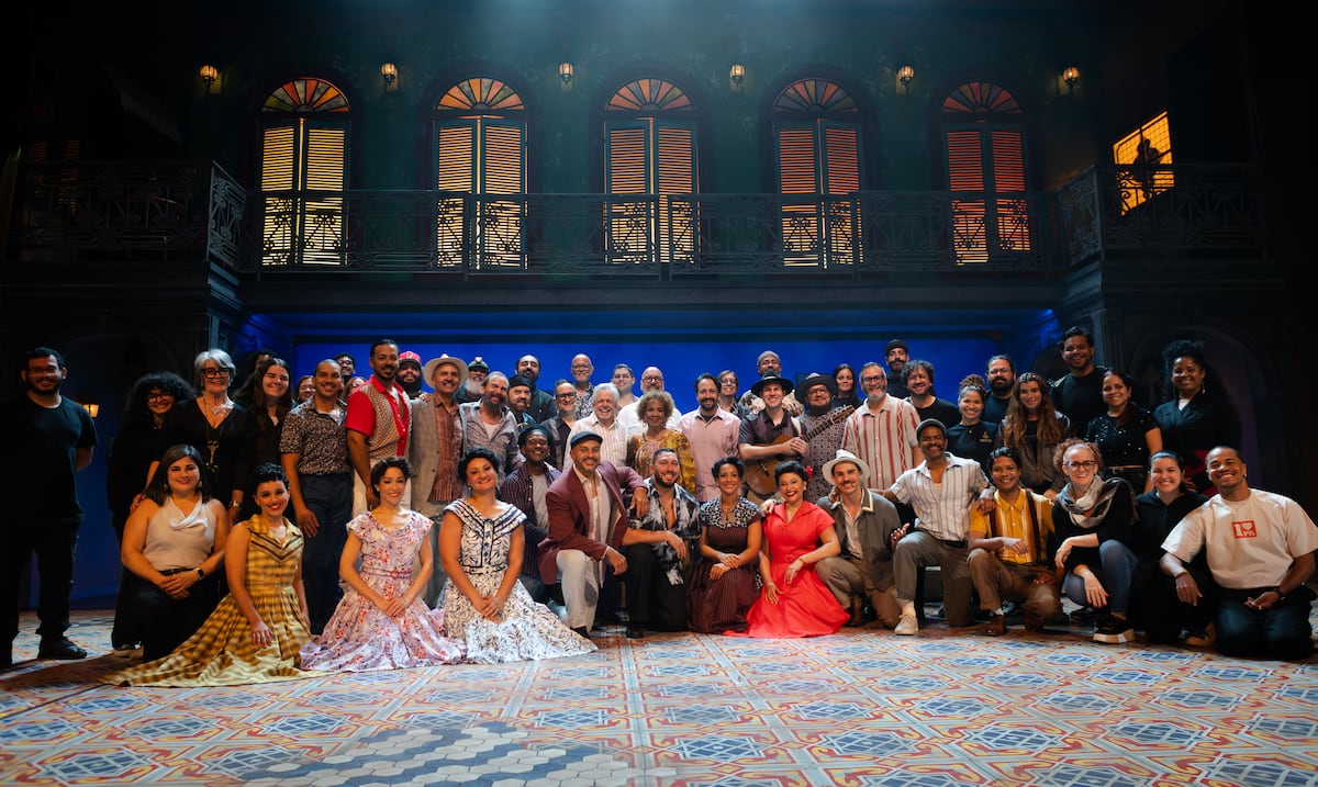 Lin-Manuel Miranda visita el Buena Vista Social Club en Puerto Rico