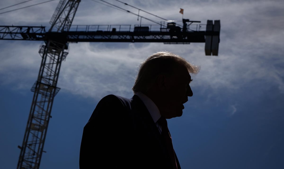 “Cuba nos está llamando”: Trump vuelve a insinuar que “resolverá” la situación en Cuba