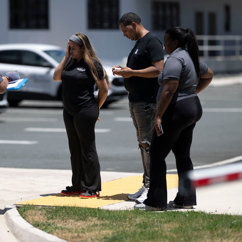 La madre de 32 años fue detenida la mañana del viernes pasado mientras llevaba a una amiga a su trabajo, durante un operativo de varios vehículos con, al menos, ocho agentes, en un punto de control de acceso, en Guaynabo.