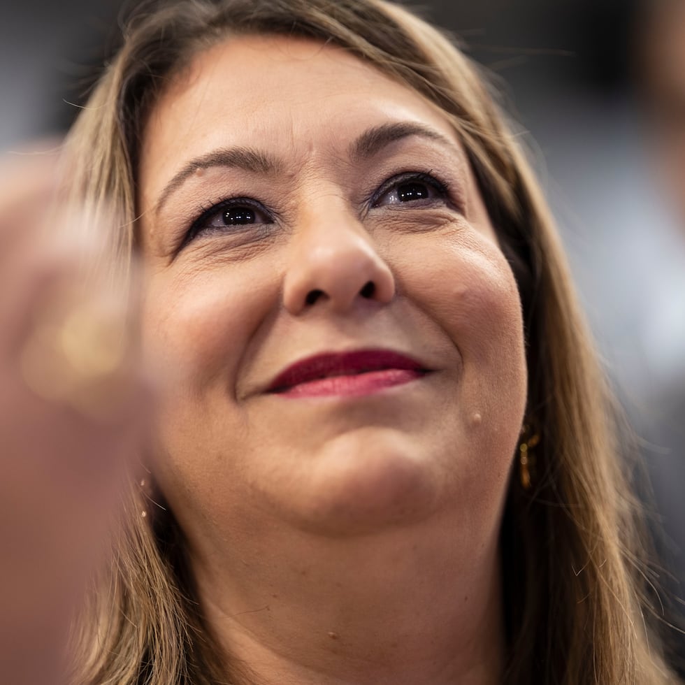 Family Secretary Suzanne Roig is scheduled to appear before the Senate at a public hearing on Wednesday at 1:00 p.m.