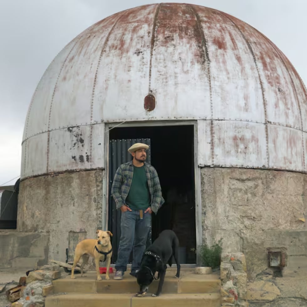 Javier Soto, en la Estación Astronómica Austral Félix Aguilar.