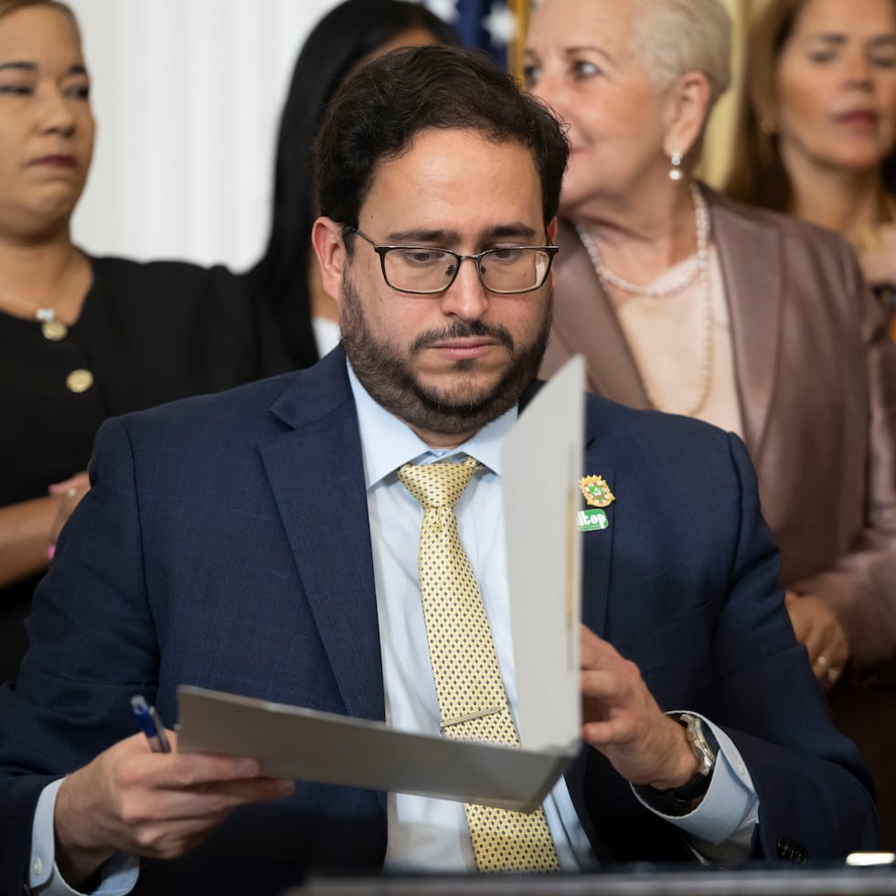 El secretario del DTOP, Edwin González Montalvo, argumentó que algunas de las críticas al proyecto se basan en el diseño original que está bajo revisión.