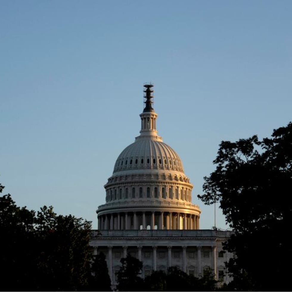 El debate sobre la reautorización de fondos de Medicaid puede quedarse para 2027, según el comisionado residente en Washington, Pablo José Hernández.
