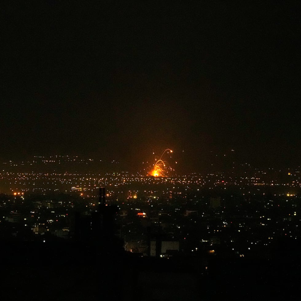 Una explosión se observó en la noche en Teherán, capitál de Irán.