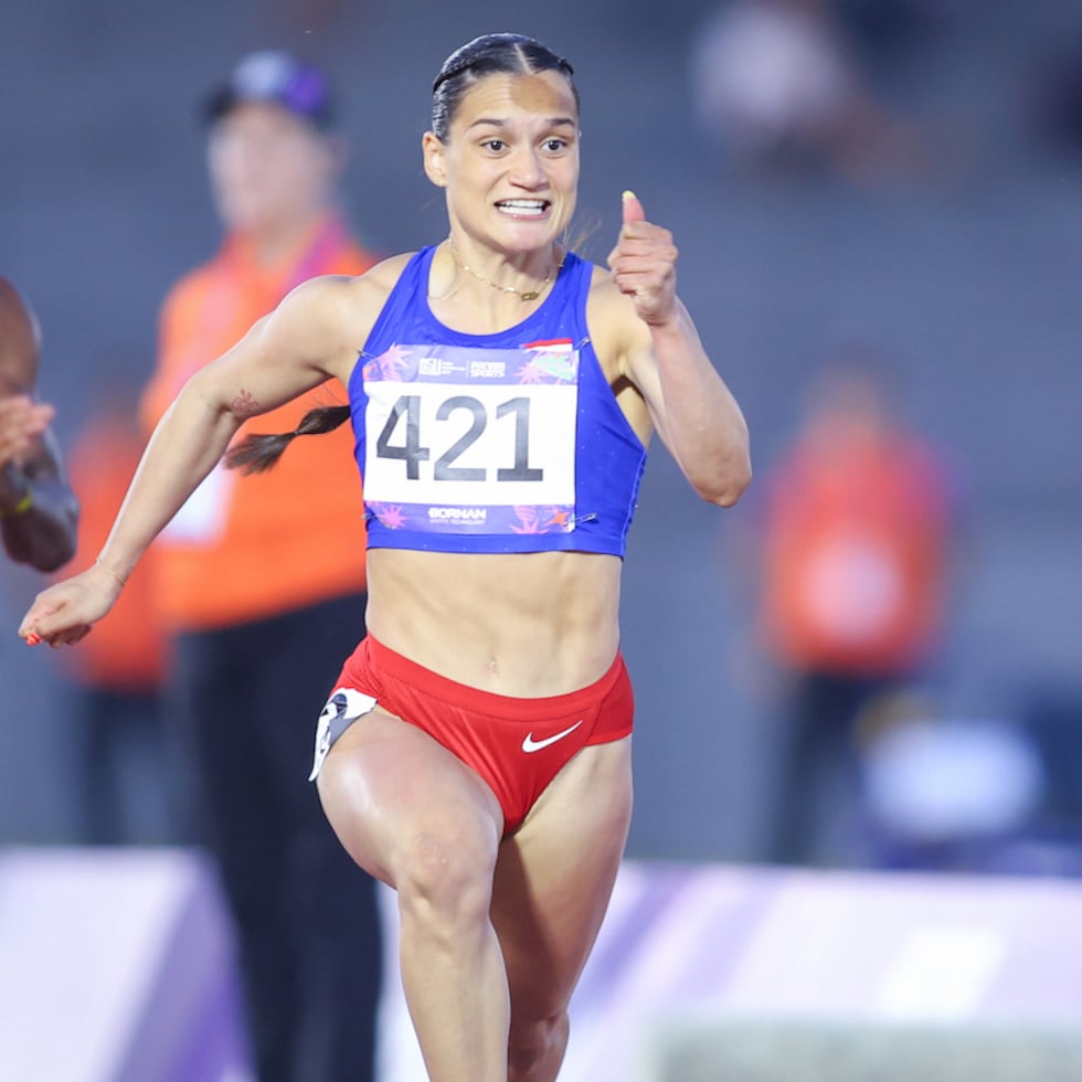 Gladymar Torres fue la abanderada femenina de la delegación nacional que compitió en los Juegos Panamericanos Junior Asunción 2025.