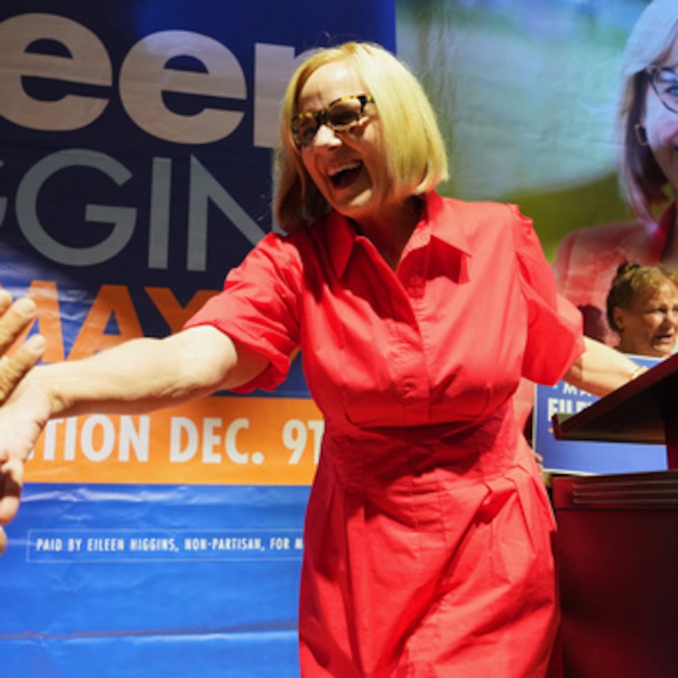 Higgins, quien habla español, representó a un distrito de inclinación conservadora que incluye al barrio cubano de La Pequeña Habana.