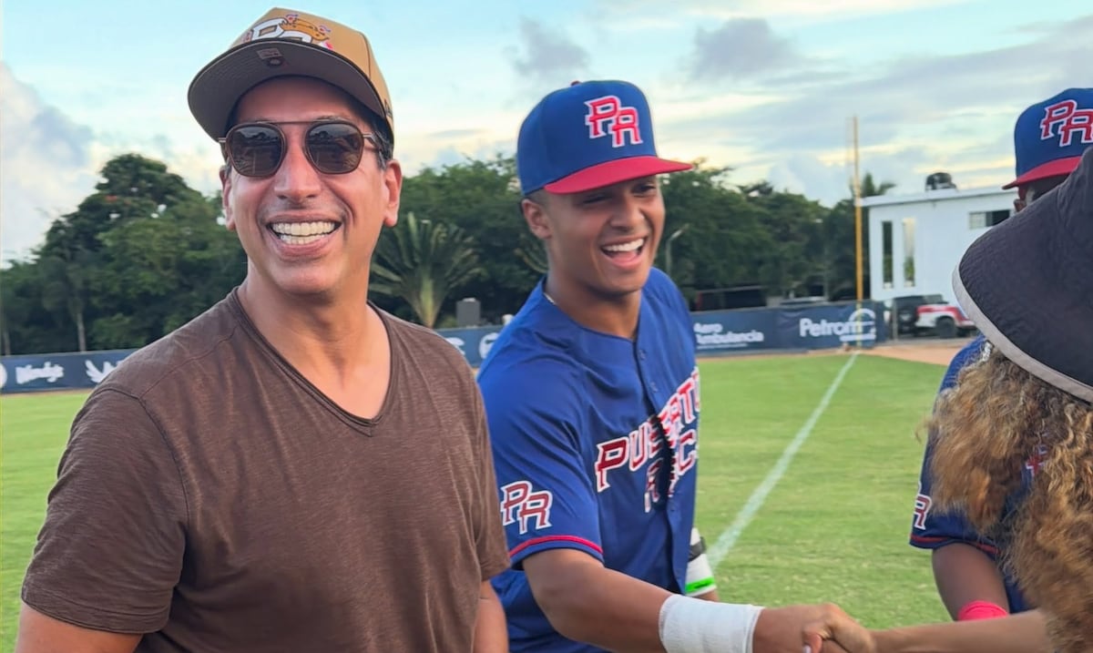 Dueños de los Padres de San Diego visitan a la selección boricua Sub-18 en RD