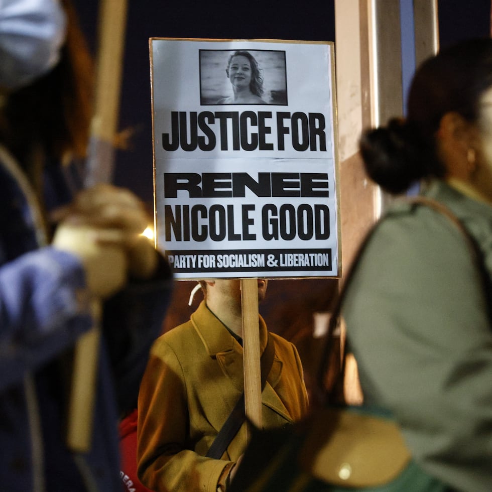 Las declaraciones de la expareja de Good contradicen directamente la versión del Gobierno, que tildó inmediatamente el hecho de un “acto de terrorismo doméstico”.