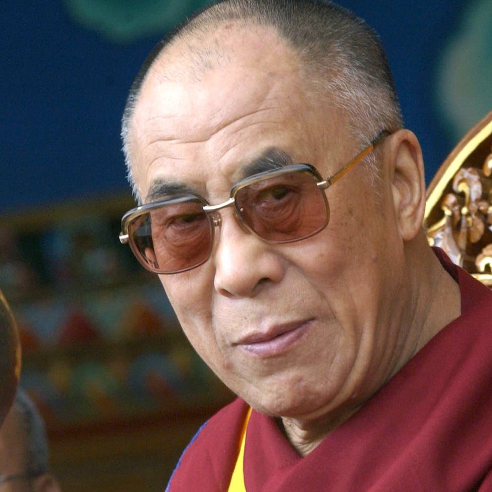 La reacción de la oficina de Tenzin Gyatso, el decimocuarto dalái lama, se produce tras la desclasificación de registros federales en Estados Unidos, en los que el entorno administrativo del líder tibetano aparece citado en más de 150 ocasiones, según ha podido comprobar EFE.