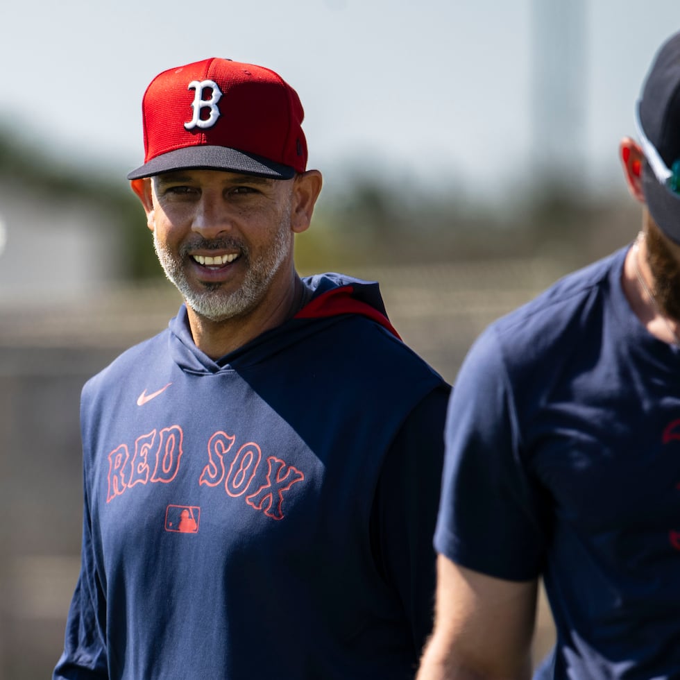 Los Red Sox despidieron a Alex Cora cuando el equipo jugaba siete partidos por debajo de .500. Hoy, en cambio, marcha por encima de esa marca.