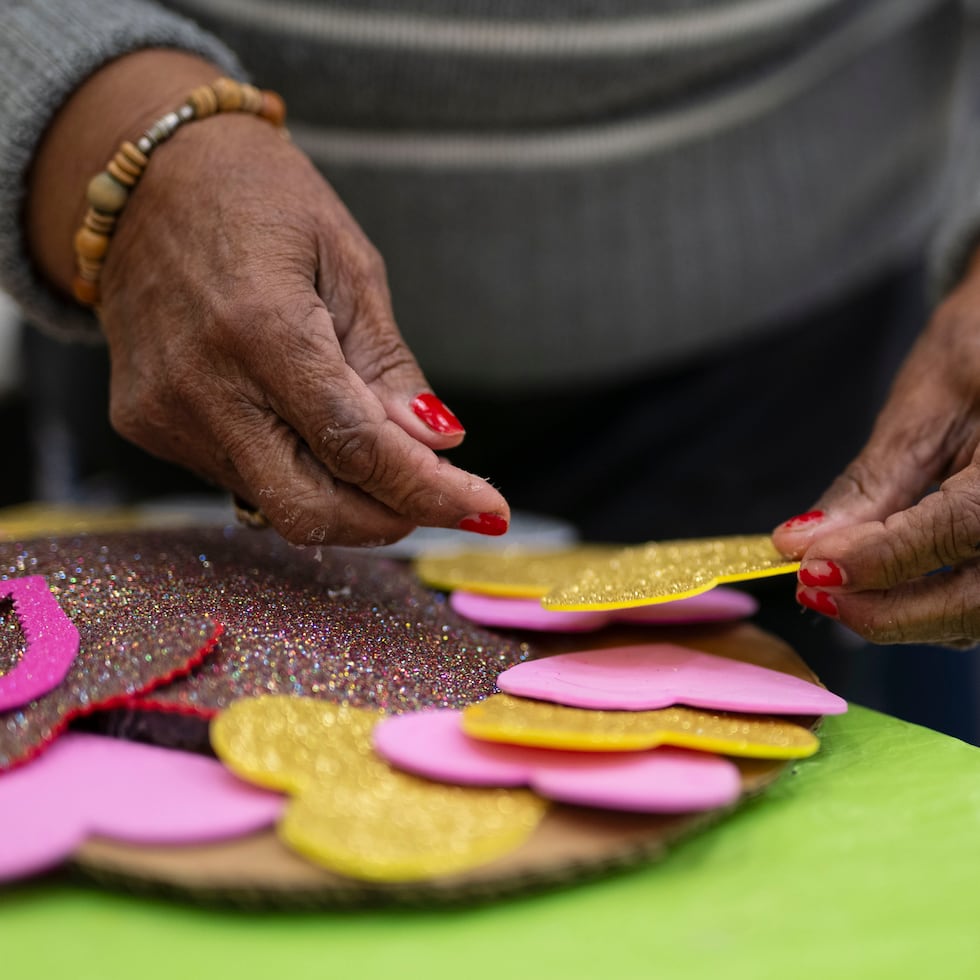La legislación también establece que se debe a incluir un listado actualizado de las comunidades especiales por distrito “para facilitar y acceder a canales de comunicación efectivos“.