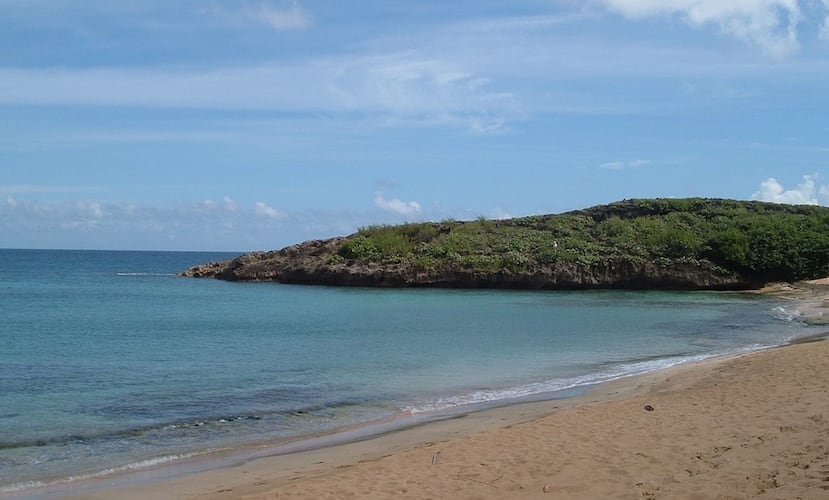 Playa Las Palmas en Manatí, donde se filmó una escena en la que interactúan los personajes Ramonda y Namor.