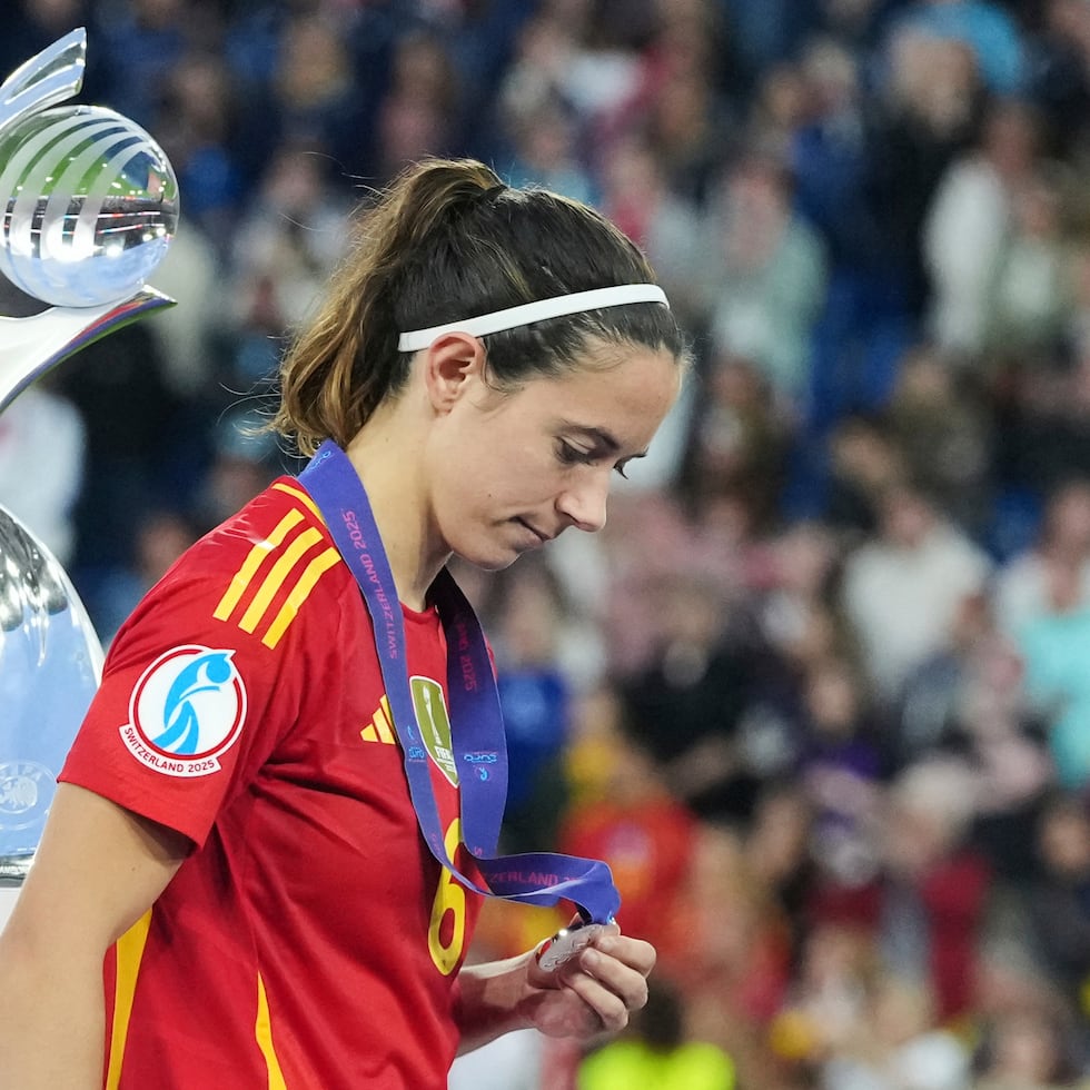 La volante española Aitana Bonmatí se destacó para España y Barcelona.