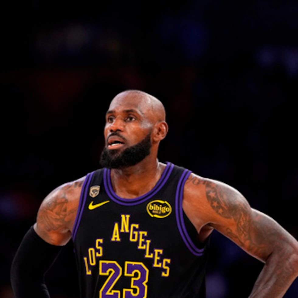 LeBron James anotó 24 puntos en el último juego de la serie ante el Thunder.