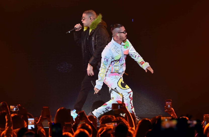 Bad Bunny, izquierda, y J Balvin han colaborado en múltiples ocasiones a lo largo de sus carreras.