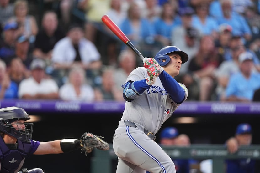 Daulton Varsho pasó de Toronto a Houston.