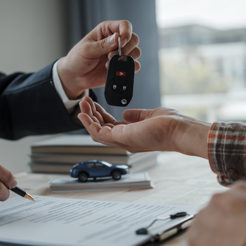 Desde que inició el 2025, la venta mensual de autos nuevos se han estado contrayendo al comparar con los resultados mensuales de 2024, con excepción de marzo y abril, cuando se vendieron 1,470 y 284 unidades más que el año anterior, respectivamente.