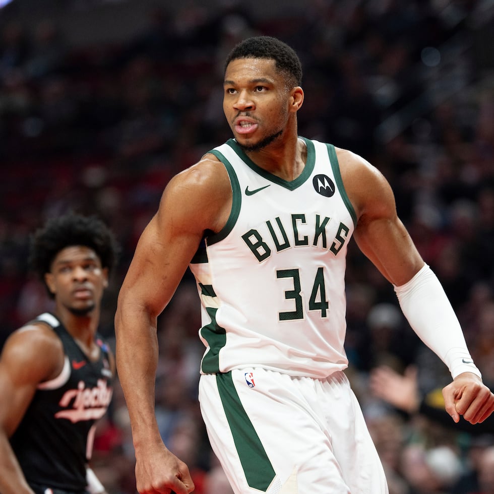 Giannis Antetokounmpo ha jugado toda su carrera en la NBA con los Bucks de Milwaukee.