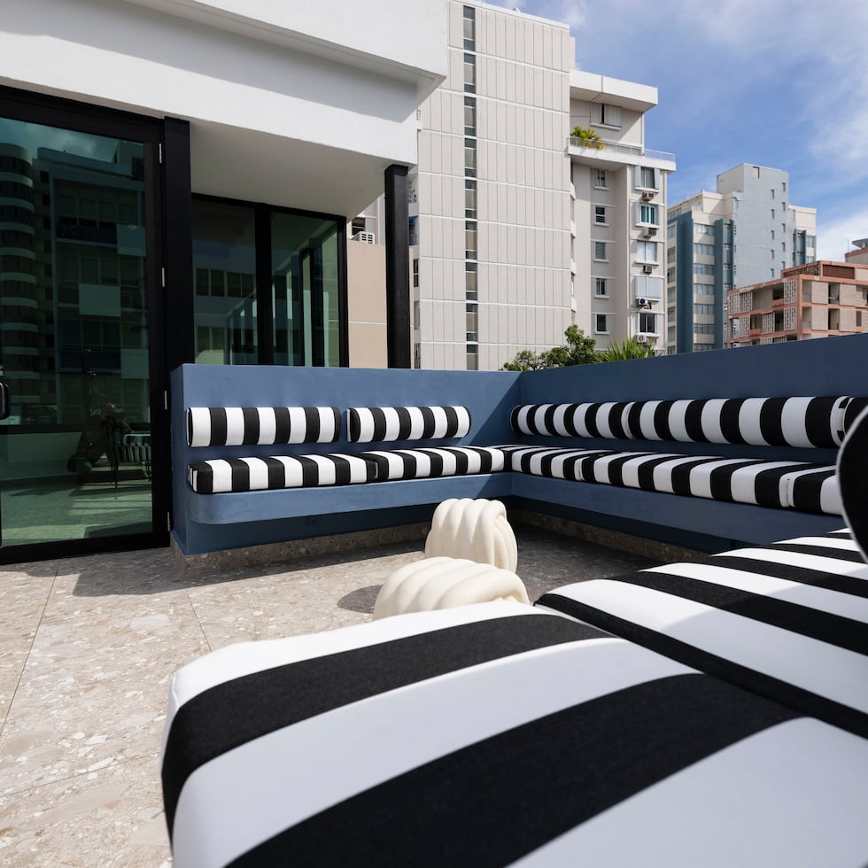In the photo, a view of the terrace of Hotel Magdalena 1163, Bella Group's new business project. The hotel, located in Condado, represents the Puerto Rican automotive group's first business diversification project.