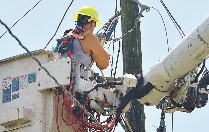 Las brigadas de personal técnico de la AEE trabajarán en el mantenimiento de 8:00 a.m. a 3:00 p.m. (Archivo de GFR Media)