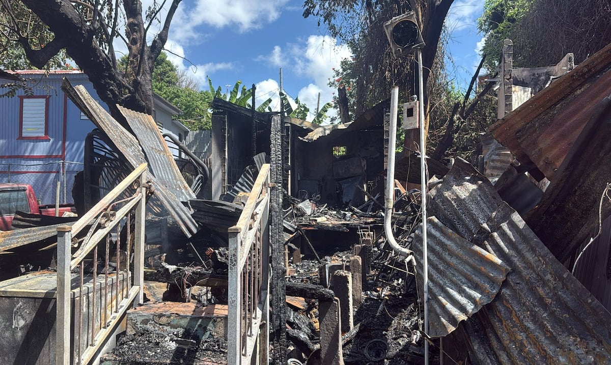 Incendio consume tres casas en Ponce: una cuarta también resultó afectada