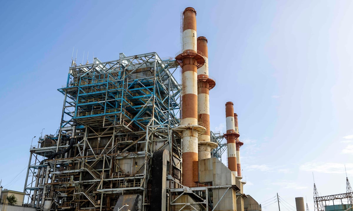 Inversionistas demandan a Flotek por contrato cancelado de $5,887 millones con la AEE