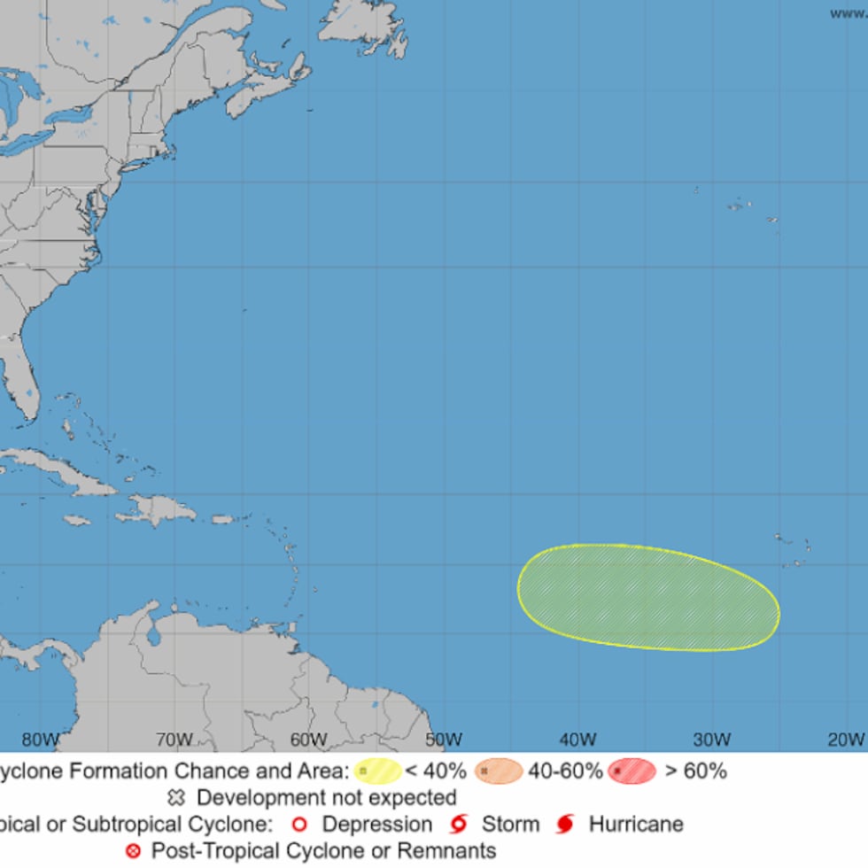 Se espera que salga de la costa de África el martes.