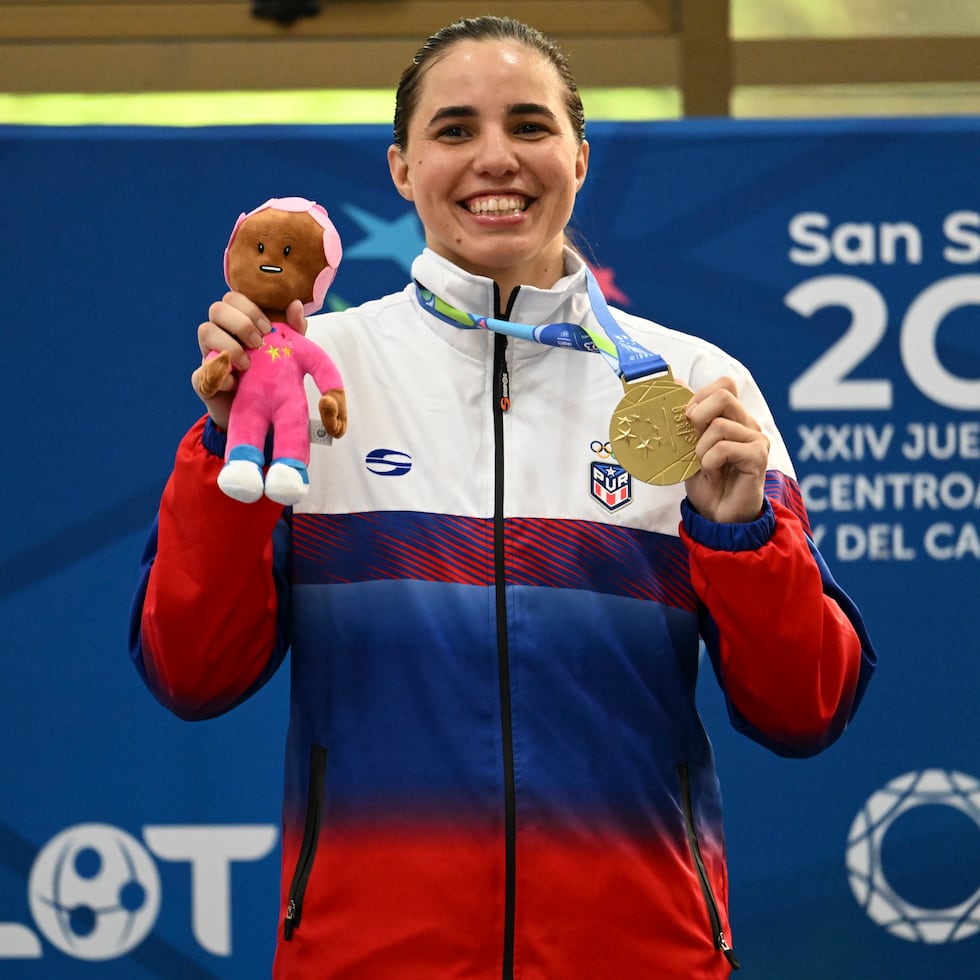 Stephanie Piñeiro ganó oro en los Centroamericanos de San Salvador 2023.