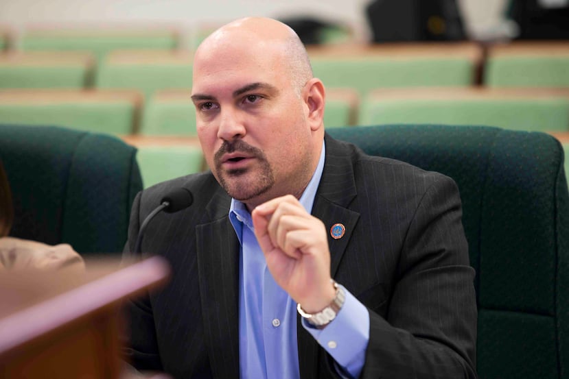 El director de la Comisión de Derechos Civiles, Ever Padilla, indicó que usarán las redes sociales para orientar a un número mayor de personas. (GFR Media)