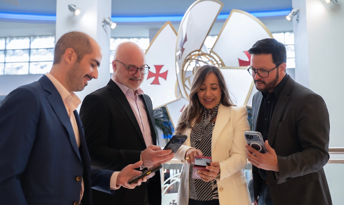 Plaza Las Américas y Plaza Del Caribe ofrecen acceso gratuito a El Nuevo Día