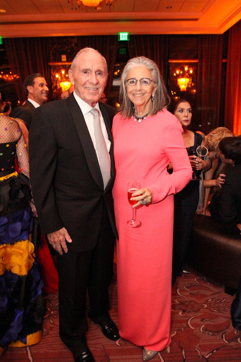 Abajo, David y Marie Helene Morrow, presidenta de la gala de 2013: “El arte de dar”, celebrada por primera vez ese año en el Hotel Condado Vanderbilt.