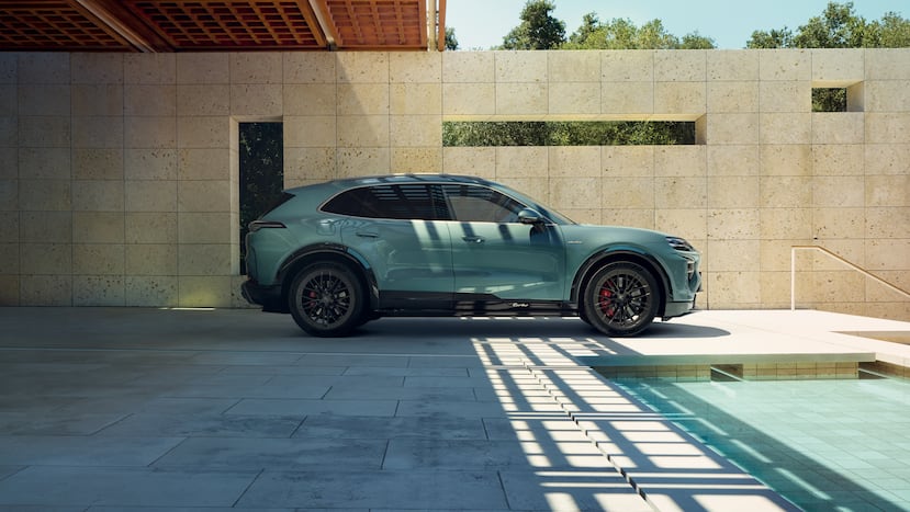 El Cayenne Electric fue concebido para quienes valoran la sofisticación y la adrenalina y para quienes desean un auto funcional para su diario vivir.