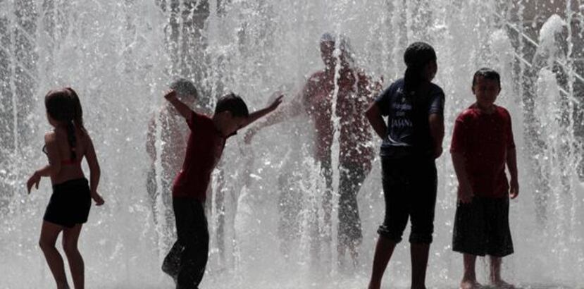 El termómetro llegó a los 90 grados. (Archivo)