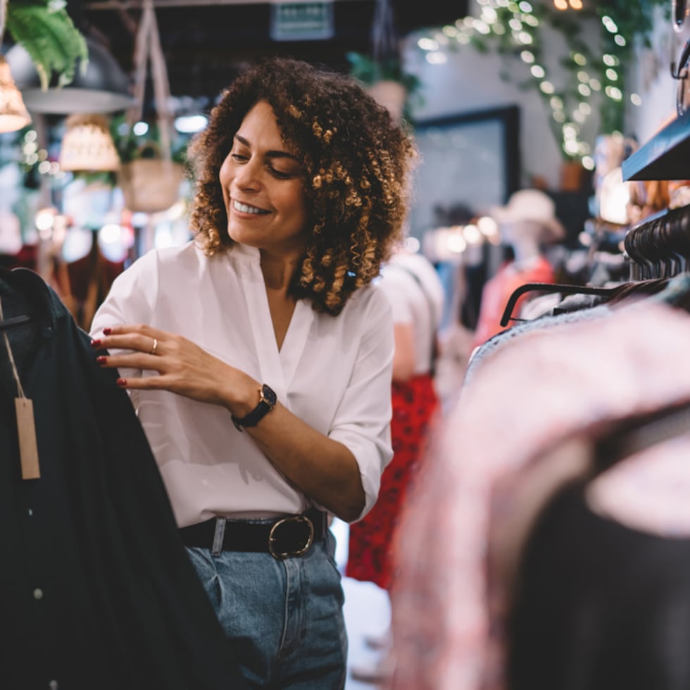 A diferencia de las grandes empresas, las pymes pueden establecer estrategias centradas en el trato cercano al cliente, lo que se convierte en un valor añadido en medio de la batalla de precios entre competidores, un factor que suele influenciar a los consumidores de manera determinante.