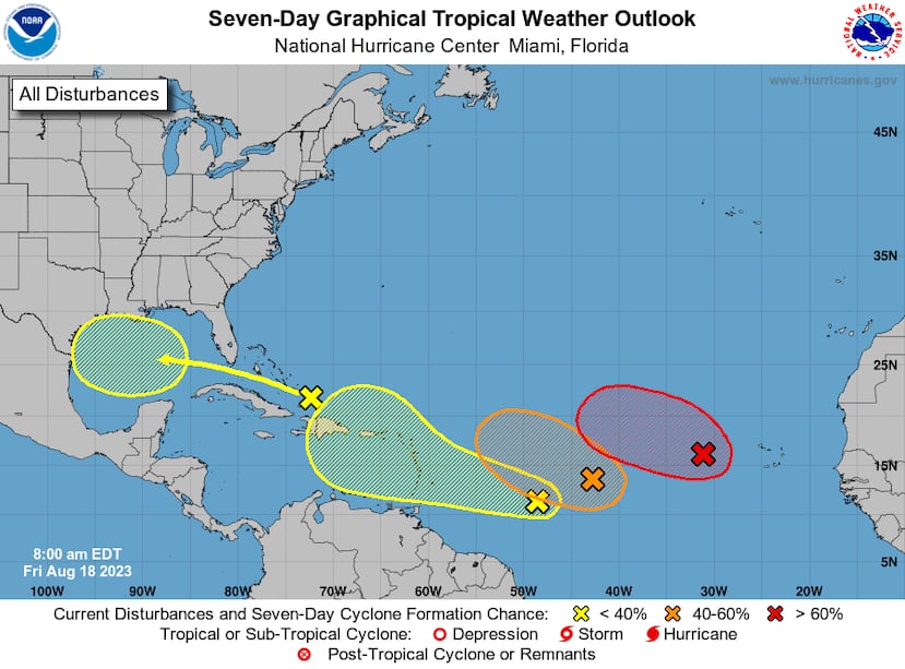 Este mapa marca cuatro zonas de posible desarrollo ciclónico. No representa una trayectoria oficial y corresponde al análisis de las 8:00 a.m. del 18 de agosto de 2023.