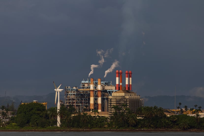 Las unidades #3 y #4 de Palo Seco comenzaron operaciones comerciales entre 1967 y 1968.