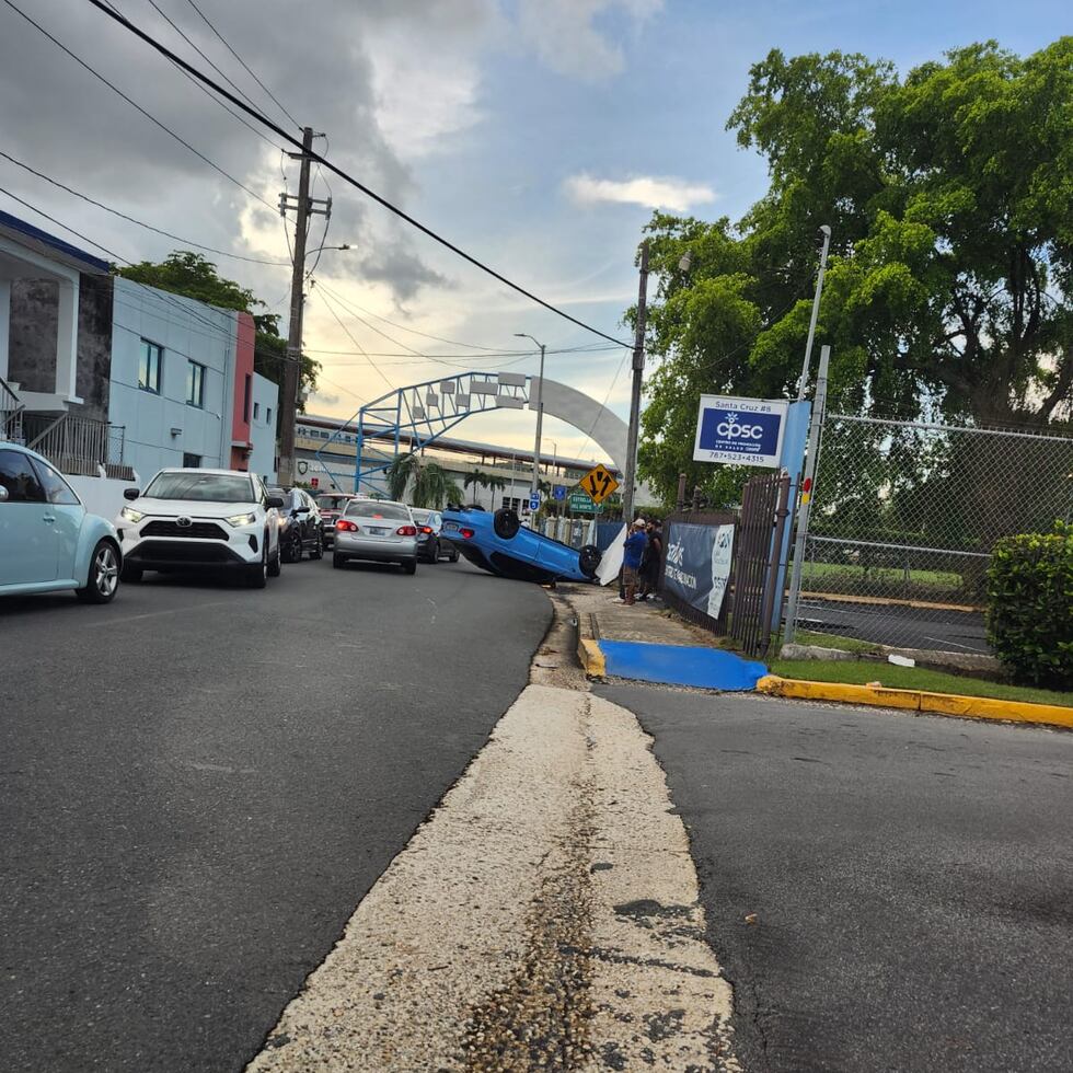 El accidente ocurrió frente a River Park en Bayamón.