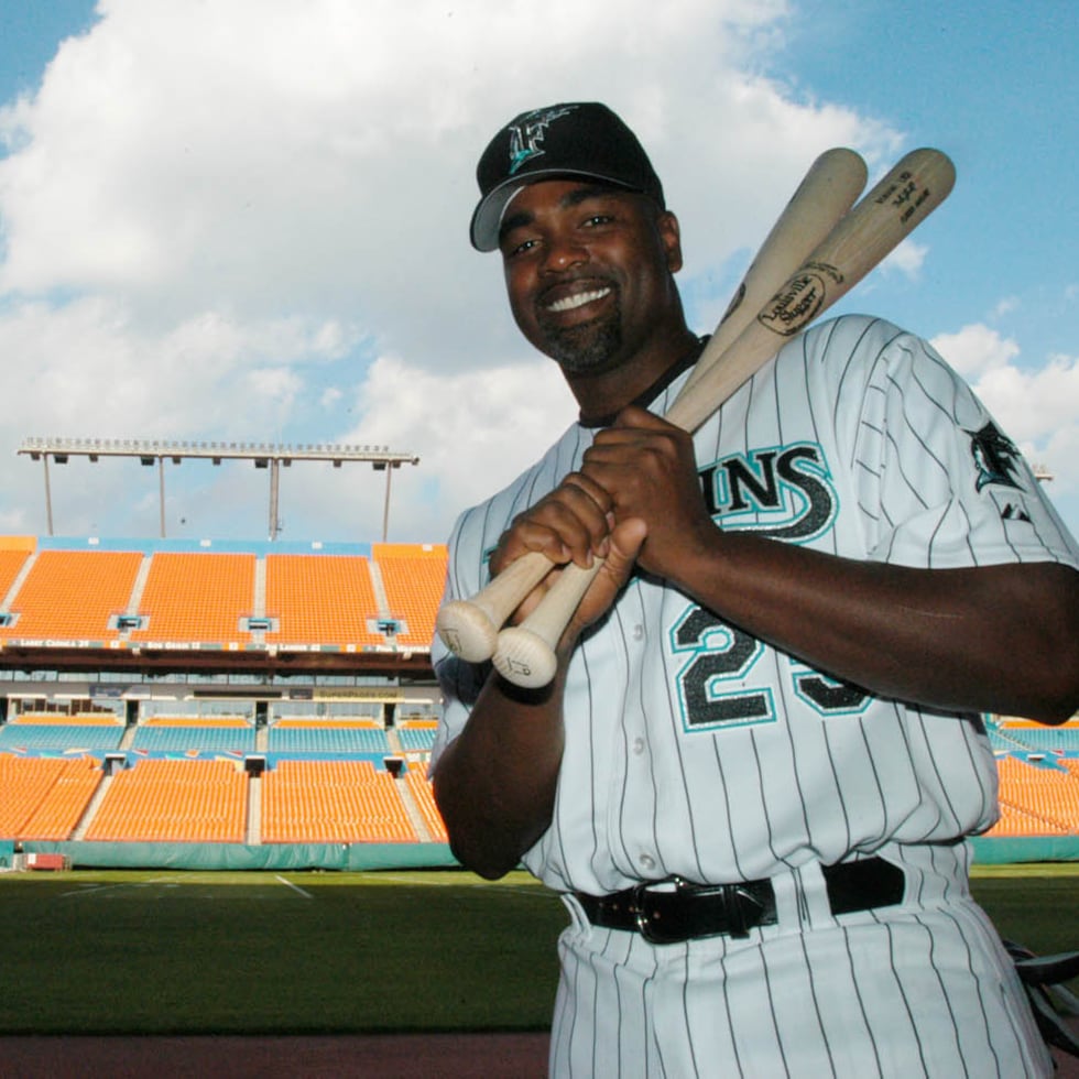 Carlos Delgado jugó una sola temporada con los Marlins en 2005.