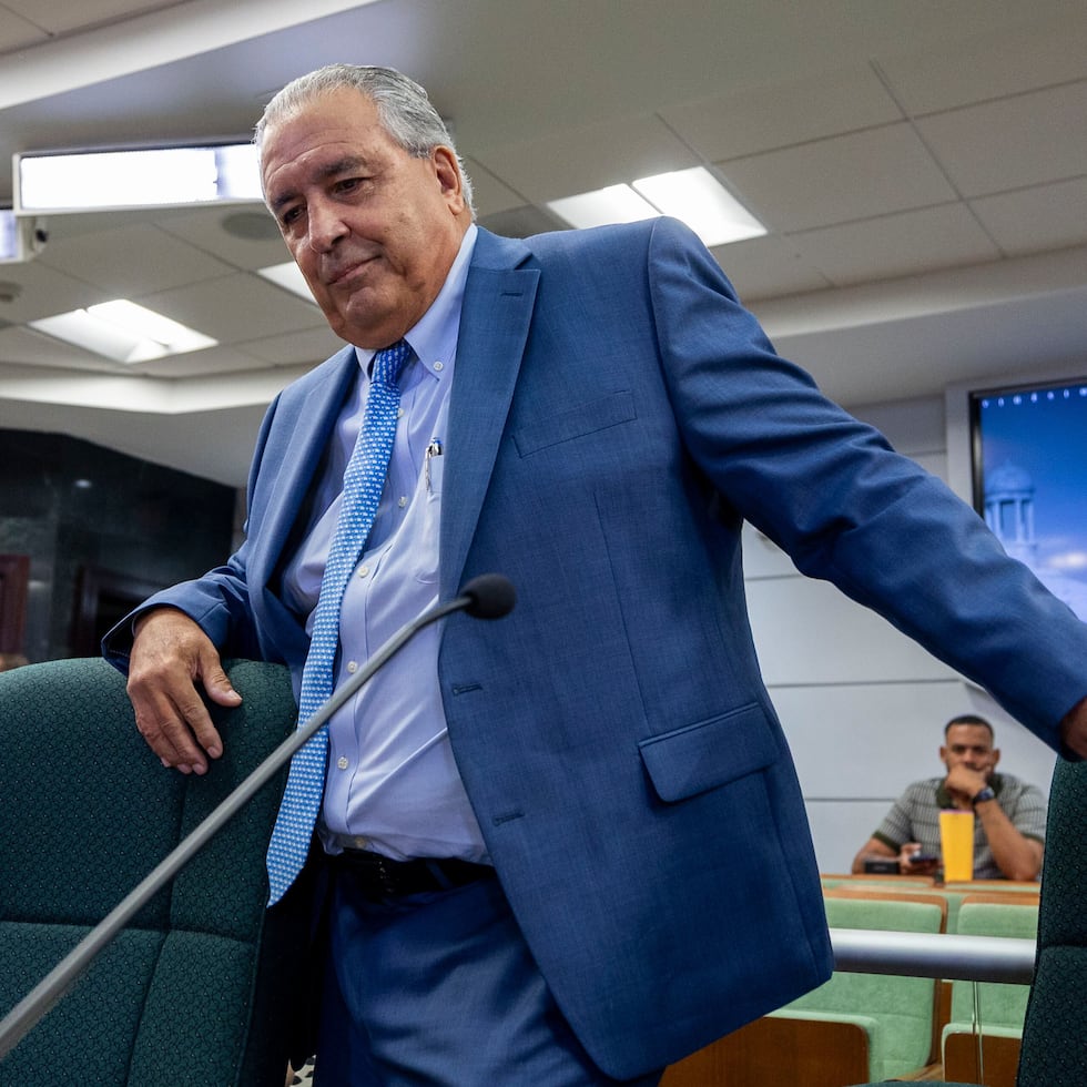 Carlo Linares emphasized that negotiations with Javelin and Gothams remain ongoing.