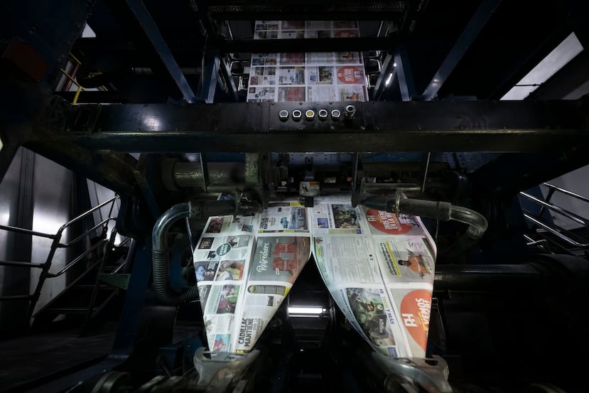 Las prensas durante la última edición de Primera Hora.