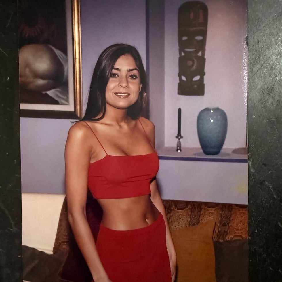 Posteriormente, fue animadora y reportera del reconocido programa televisivo “A Fuego”.