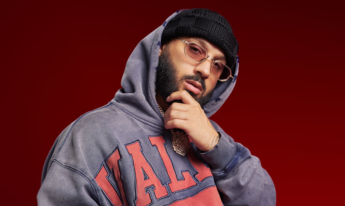 Alex Rose estrena "Completa" y anticipa nuevo proyecto discográfico