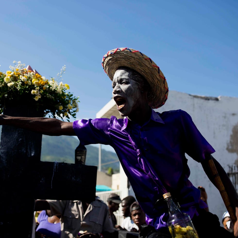 La teóloga Agustina Luvis reflexiona sobre espiritualidad afrocaribeña centrada en la experiencia histórica puertorriqueña.