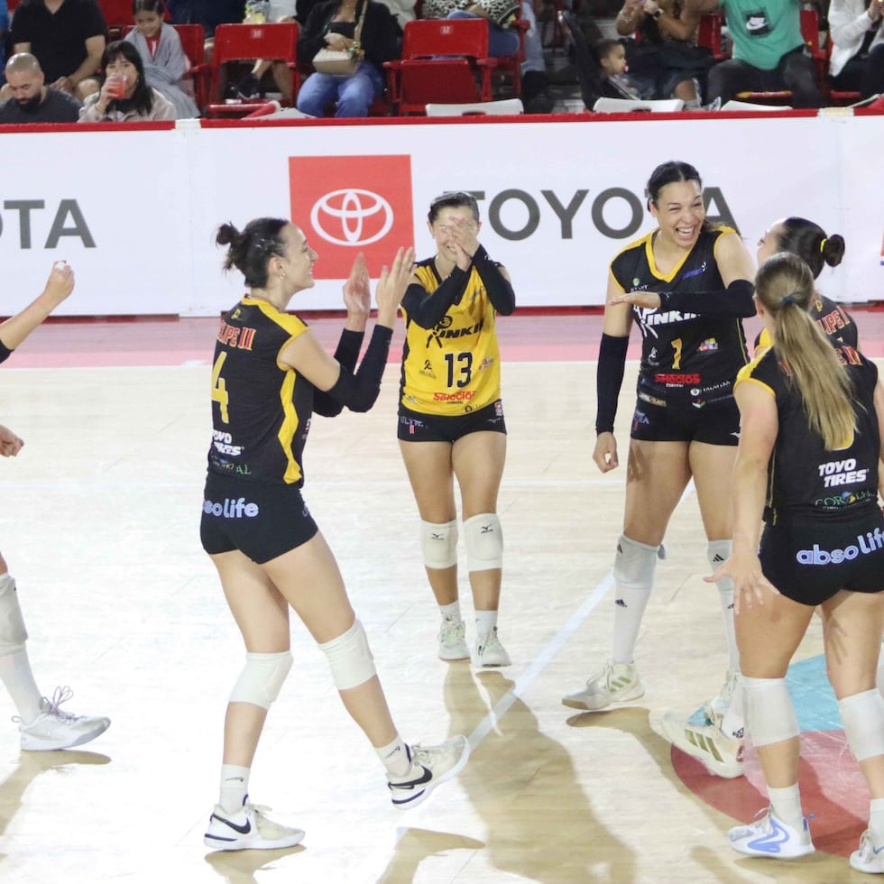 Las Pinkin de Corozal ocupan la segunda posición en el torneo.