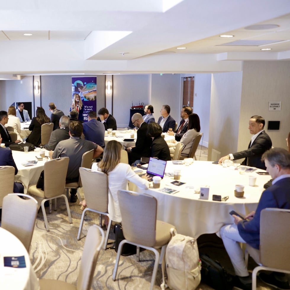 El Nuevo Día is covering the event in San Diego, California—known as “America’s Finest City”—and among the companies and delegations exhibiting there, other concerns have emerged, including the availability of specialized talent, infrastructure, and the stability of the electric power system.