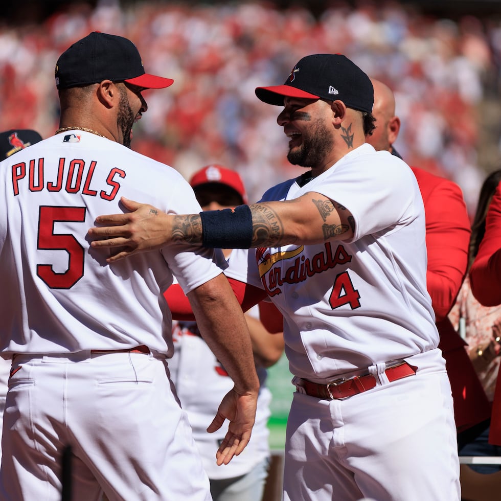 Yadier Molina y Albert Pujols se retiraron en 2022 con los Cardinals de San Luis.