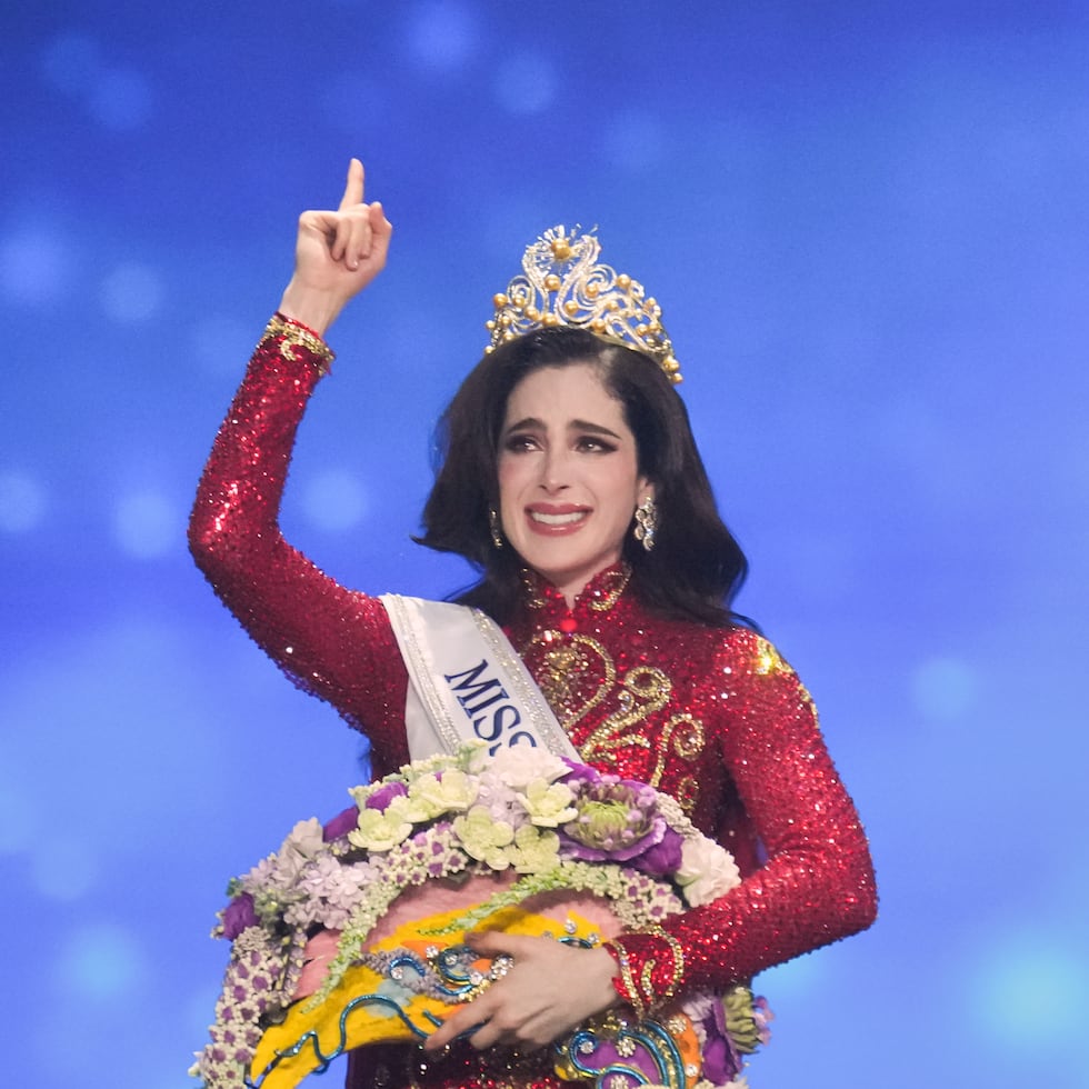 Miss Universe Fátima Bosch.