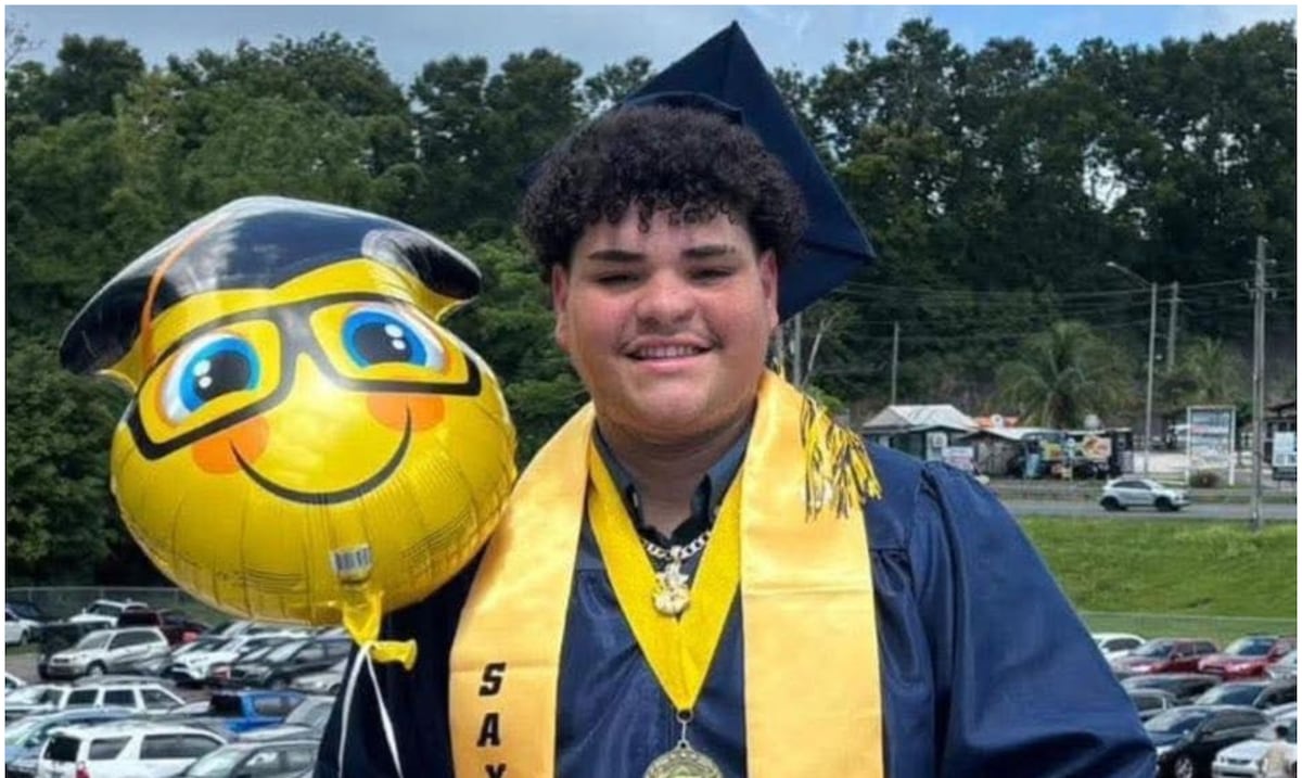 “Jamás pensamos que uno de nosotros faltaría tan pronto”: Clase graduanda lamenta la trágica muerte de su compañero en Corozal